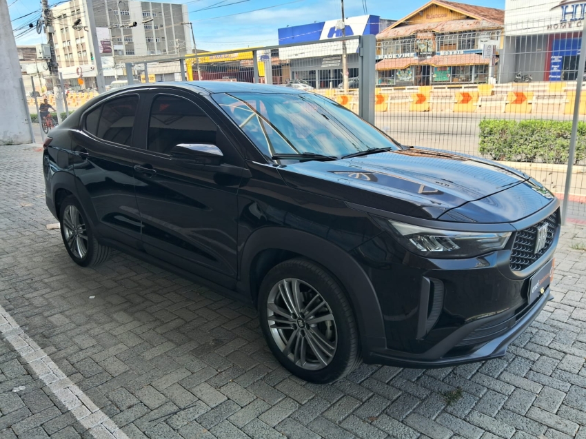 fastback 1.0 turbo 200 automatico0