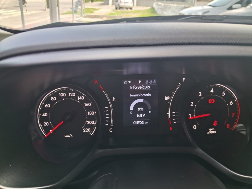 fastback 1.0 turbo 200 automatico6