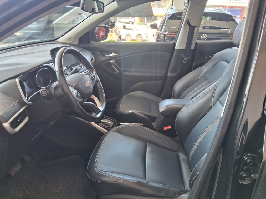 tracker premier 1.2 turbo automatico10
