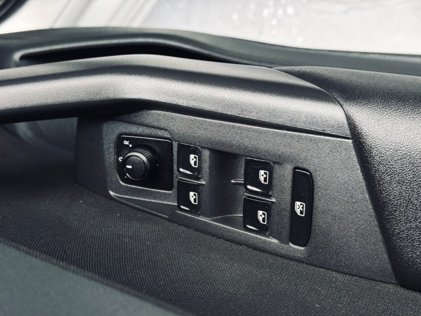 polo higline 1.0 tsi automatico11