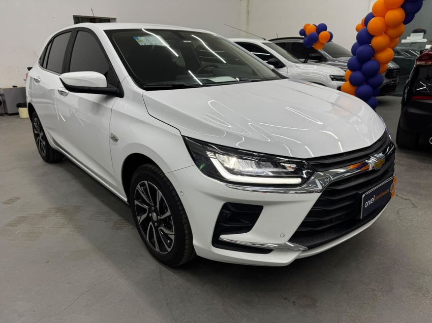 ONIX PREMIER TURBO AUTOMATICO0