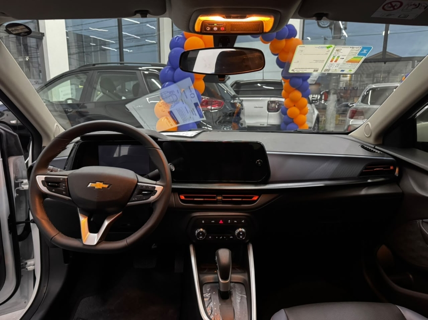 ONIX PREMIER TURBO AUTOMATICO8