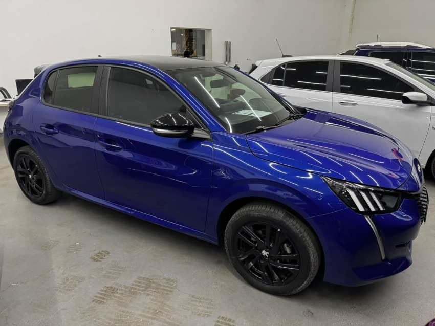 PEUGEOT 208 STYLE 1.0 MANUAL0