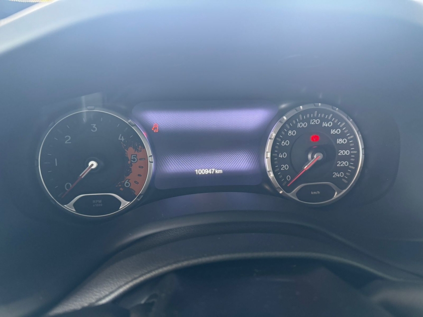 jeep renegade 2.0 16v turbo diesel trailhawk 4p 4x4 automatico 1.9 2020 jeep renegade 2.0 16v turbo diesel trailhawk 4p 4x4 automatico 1.9 2020