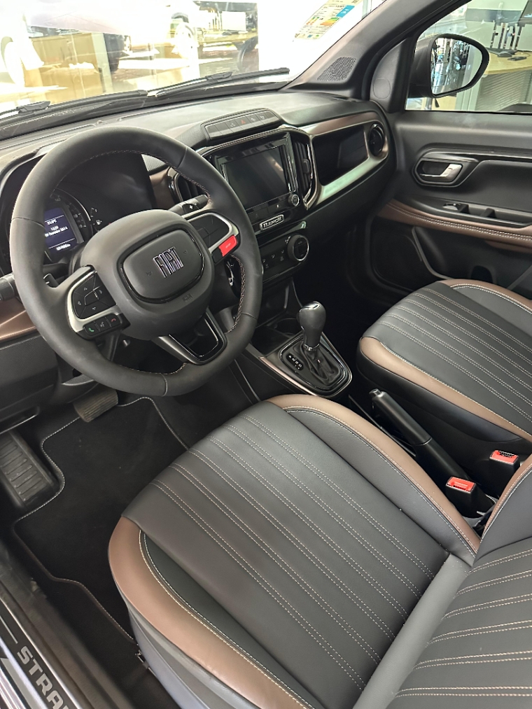 fiat strada 1.0 turbo 200 flex ranch cd cvt 4p automatico 2025 fiat strada 1.0 turbo 200 flex ranch cd cvt 4p automatico 2025