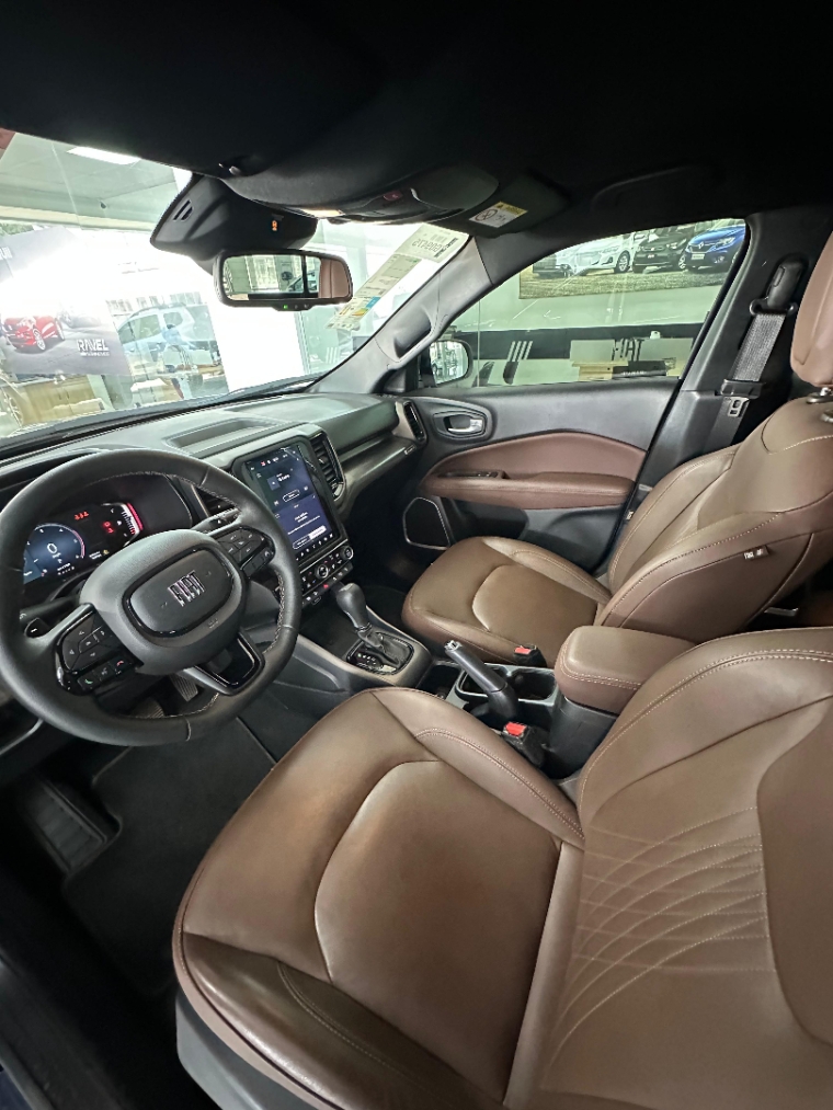 fiat toro 2.0 16v turbo diesel ranch 4wd at9 1.9 4p automatico 20256