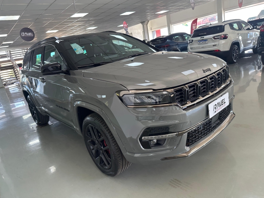 jeep commander 2.0 hurricane 4 turbo gasolina blackhawk at9 4p automatico 20251