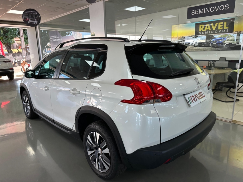 peugeot 2008 1.6 16v thp flex griffe 4p automatico 1.5 20203