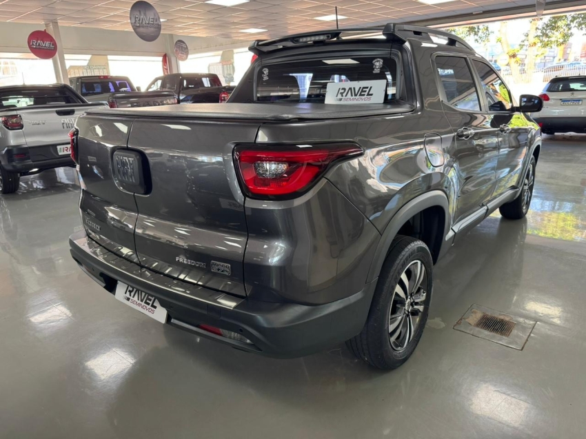 fiat toro 1.3 turbo 270 flex freedom at6 4p automatico 20234