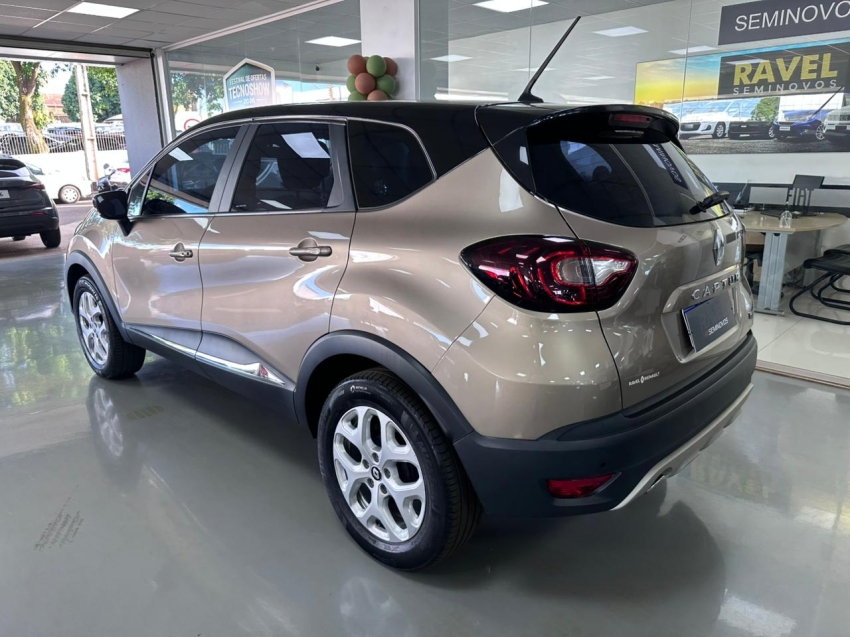 renault captur 1.3 tce flex zen x-tronic 1.2 4p automatico 20222