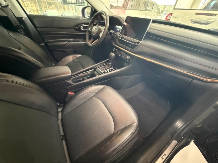jeep compass 2.0 td350 turbo diesel limited at9 1.9 4p automatico 20224