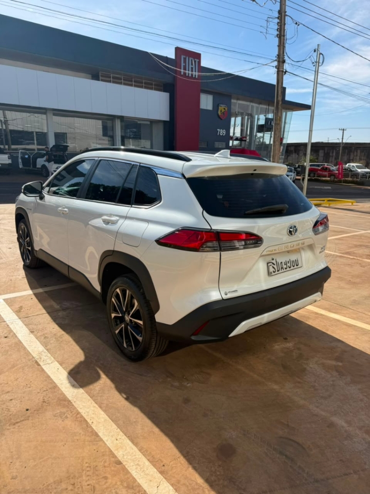 toyota corolla cross 1.8 vvt-i hybrid flex xrx cvt 1.7 hibrido 4p automatico 20233