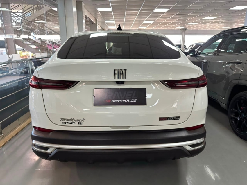 fiat fastback 1.3 turbo 270 flex limited edition at6 4p automatico 20243
