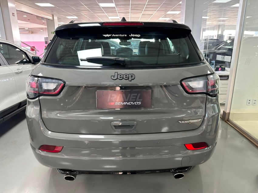 jeep compass 2.0 hurricane 4 turbo gasolina blackhawk at9 1.9 4p automatico 20255
