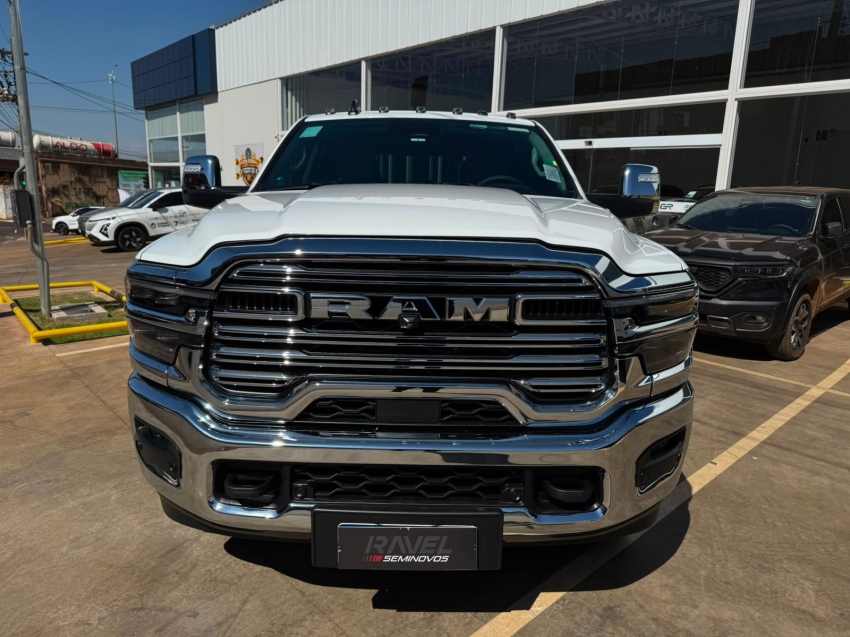 ram 2500 6.7 i6 turbo diesel laramie cd 4x4 automatico 4p 20251