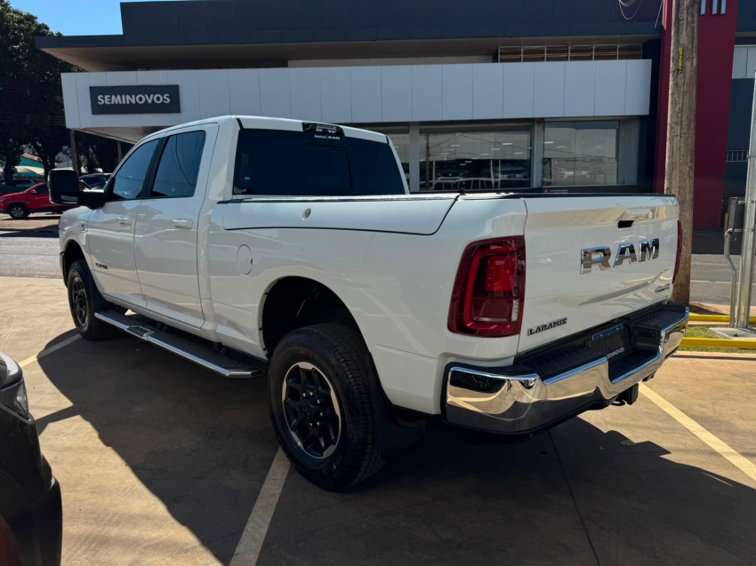 ram 2500 6.7 i6 turbo diesel laramie cd 4x4 automatico 4p 20255
