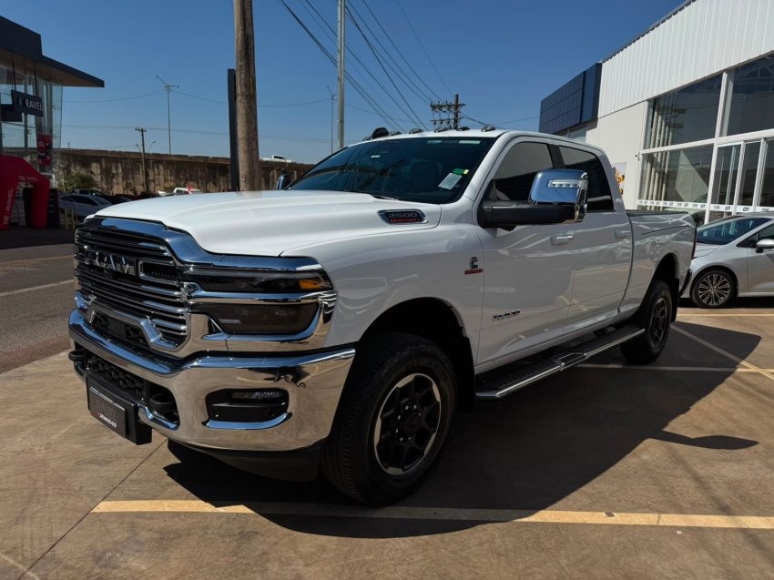 ram 2500 6.7 i6 turbo diesel laramie cd 4x4 automatico 4p 20250