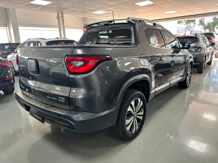 fiat toro 2.0 16v turbo diesel volcano 4wd at9 1.9 4p automatico 20243