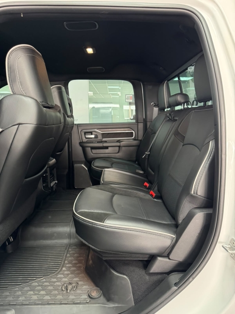 ram 3500 6.7 i6 turbo diesel laramie night edition cd 4x4 automatico 4p 20269