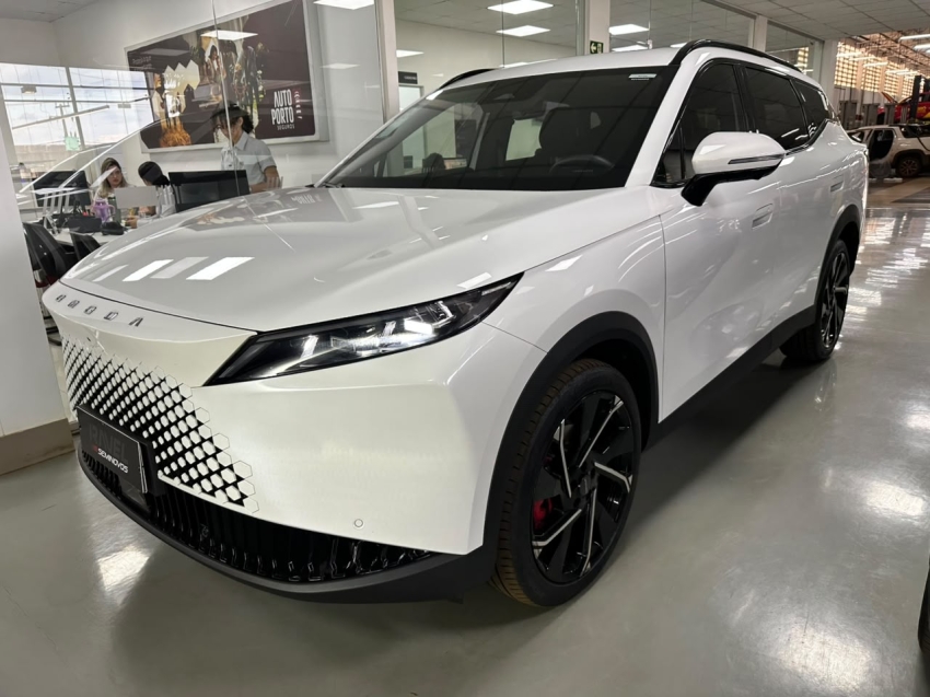 omoda 7 1.5 tgdi phev prestige dht 1.4 hibrido 4p automatico 20260