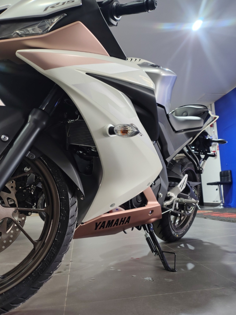 R15 ABS - CONDIÇÕES IMPERDIVEIS11