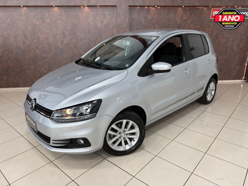 volkswagen fox2