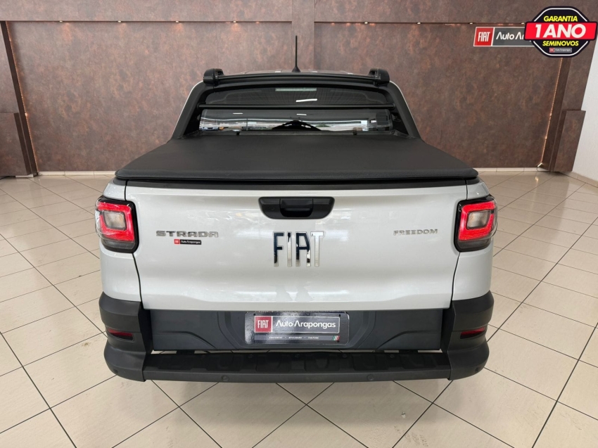 fiat strada freedom cabine dupla 1.3 flex4