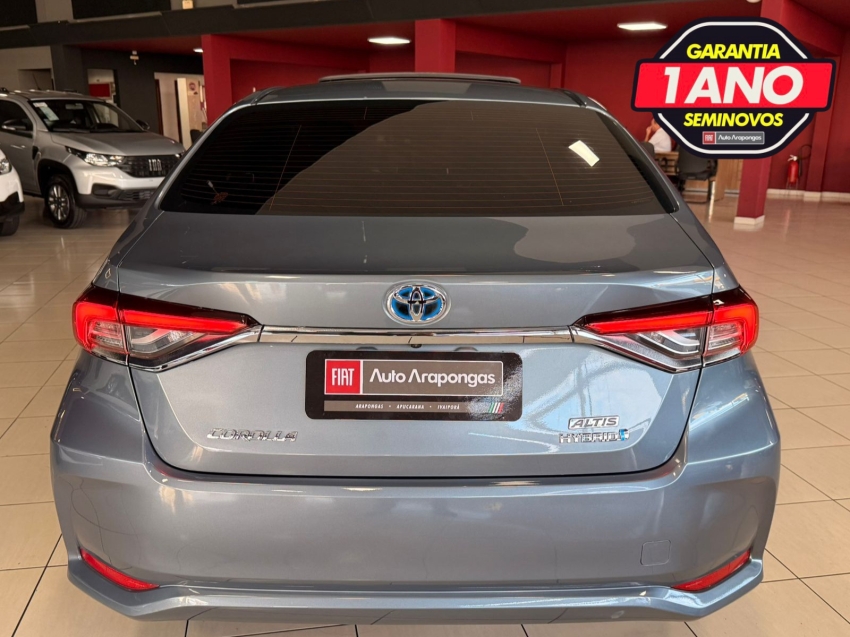 corolla altis hybrid4