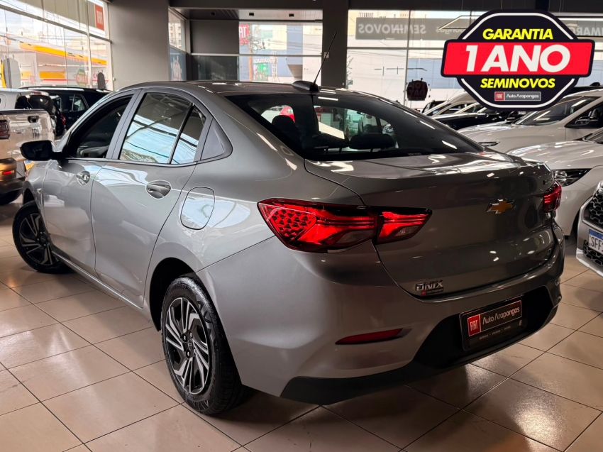 chevrolet onix sedan lt turbo automatico3