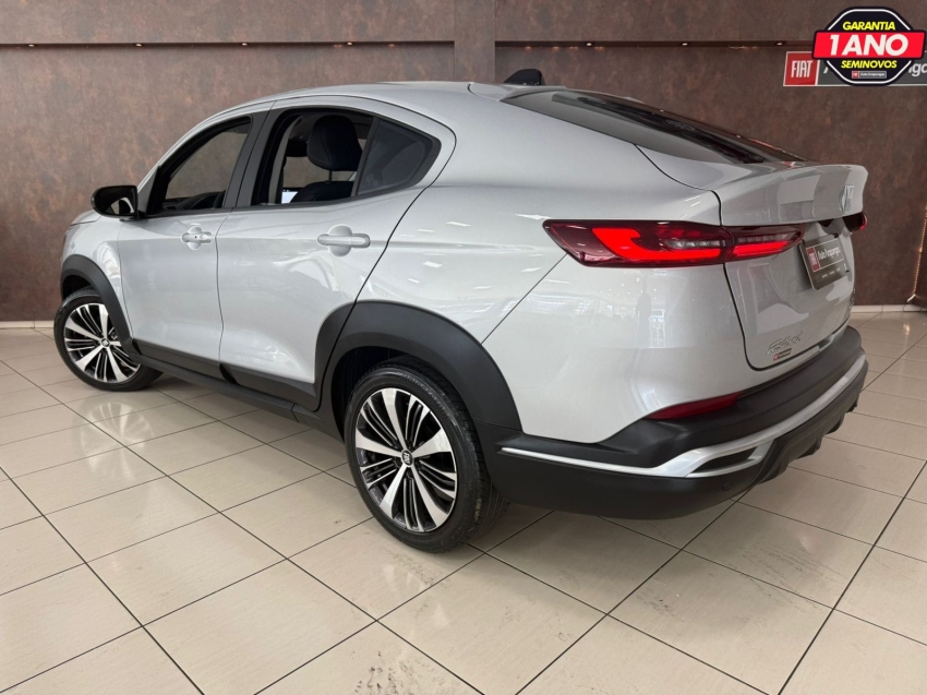 fiat fastback audace t200 hybrid5