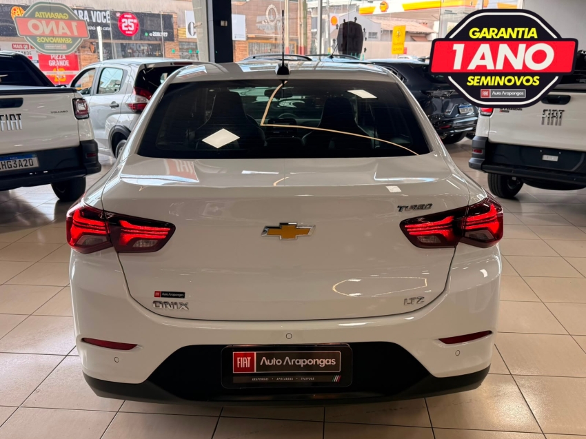 chevrolet onix plus ltz turbo2
