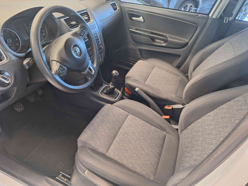 volkswagen fox 1.0 mi 8v flex 4p manual 2014 volkswagen fox 1.0 mi 8v flex 4p manual 2014