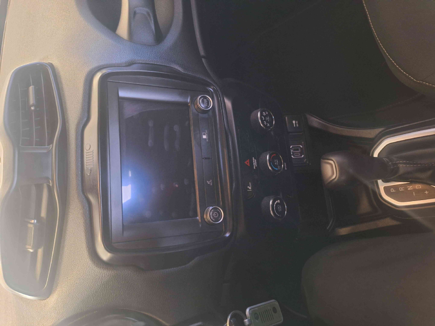 jeep renegade 1.3 t270 turbo flex sport at6 4p automatico 2023 jeep renegade 1.3 t270 turbo flex sport at6 4p automatico 2023