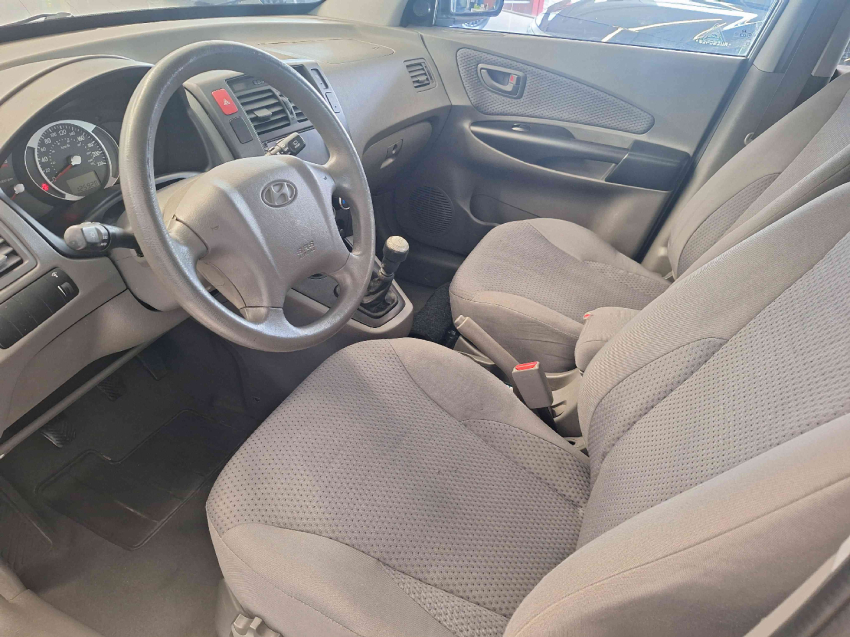 hyundai tucson 2.0 mpfi gl 16v 142cv 2wd gasolina 4p manual 2010 hyundai tucson 2.0 mpfi gl 16v 142cv 2wd gasolina 4p manual 2010