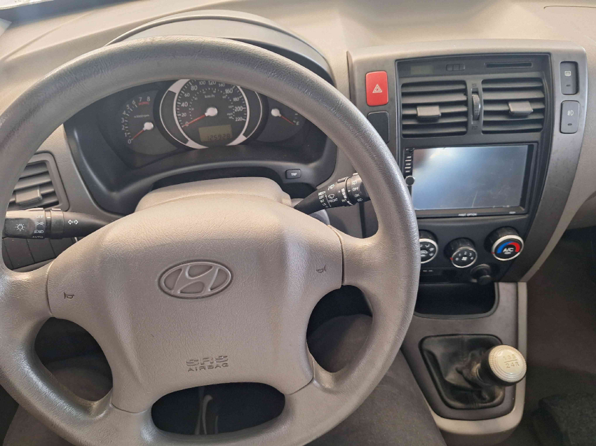 hyundai tucson 2.0 mpfi gl 16v 142cv 2wd gasolina 4p manual 2010 hyundai tucson 2.0 mpfi gl 16v 142cv 2wd gasolina 4p manual 2010