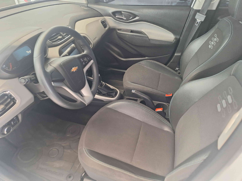 chevrolet onix 1.4 mpfi lt 8v flex 4p manual 2019 chevrolet onix 1.4 mpfi lt 8v flex 4p manual 2019
