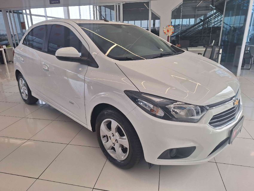 chevrolet onix 1.4 mpfi lt 8v flex 4p manual 2019 chevrolet onix 1.4 mpfi lt 8v flex 4p manual 2019