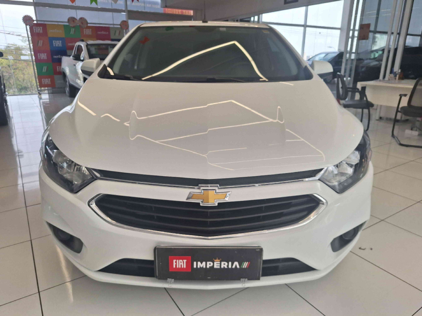 chevrolet onix 1.4 mpfi lt 8v flex 4p manual 2019 chevrolet onix 1.4 mpfi lt 8v flex 4p manual 2019