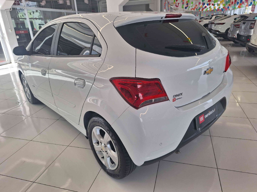 chevrolet onix 1.4 mpfi lt 8v flex 4p manual 2019 chevrolet onix 1.4 mpfi lt 8v flex 4p manual 2019
