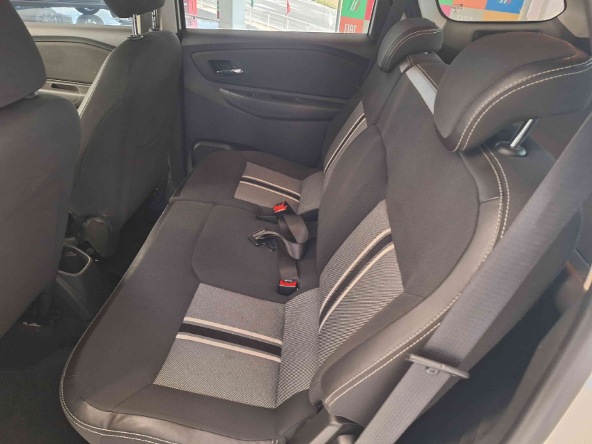 chevrolet spin 1.8 activ 8v flex 4p automatico 2017 chevrolet spin 1.8 activ 8v flex 4p automatico 2017