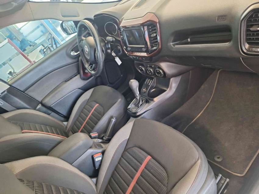 fiat toro 1.8 16v evo flex freedom at6 4p automatico 2020