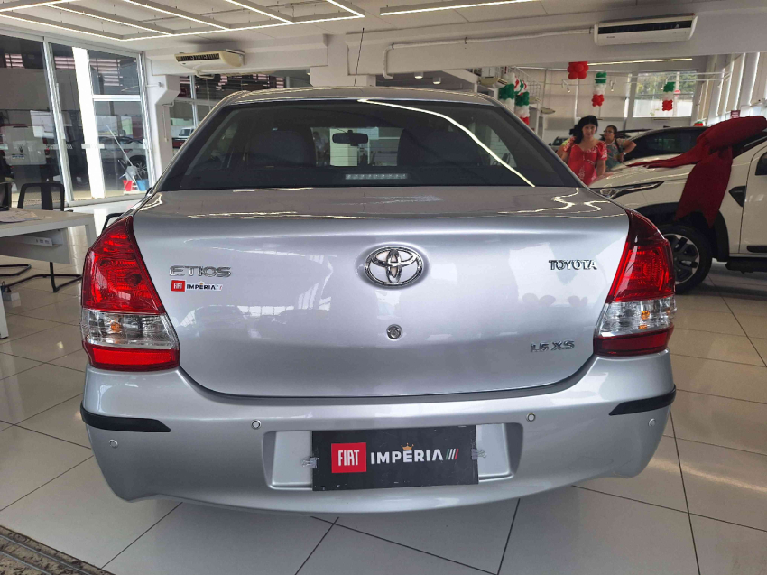 toyota etios 1.5 xs sedan 16v flex 4p manual 2015 toyota etios 1.5 xs sedan 16v flex 4p manual 2015