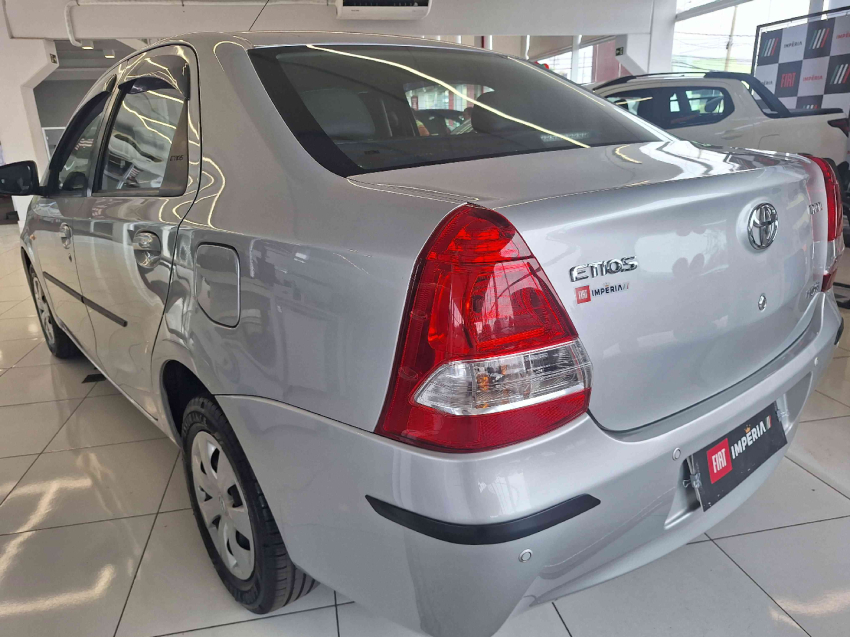 toyota etios 1.5 xs sedan 16v flex 4p manual 2015 toyota etios 1.5 xs sedan 16v flex 4p manual 2015