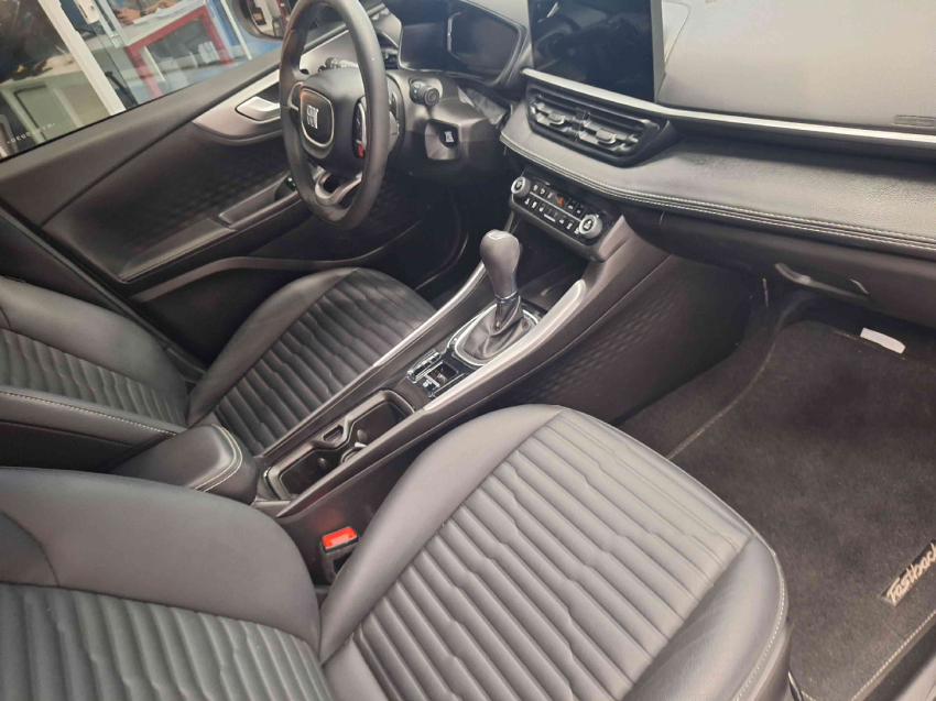 fiat fastback 1.0 turbo 200 flex impetus cvt 4p automatico 2024 fiat fastback 1.0 turbo 200 flex impetus cvt 4p automatico 2024