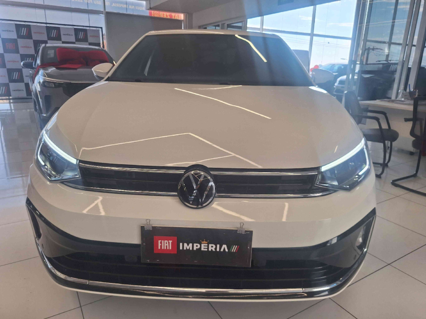 volkswagen virtus 1.0 200 tsi highline automatico flex 4p 2025