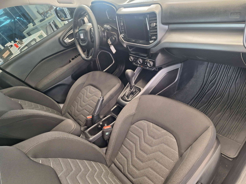 fiat toro 1.3 turbo 270 flex freedom at6 4p automatico 2025