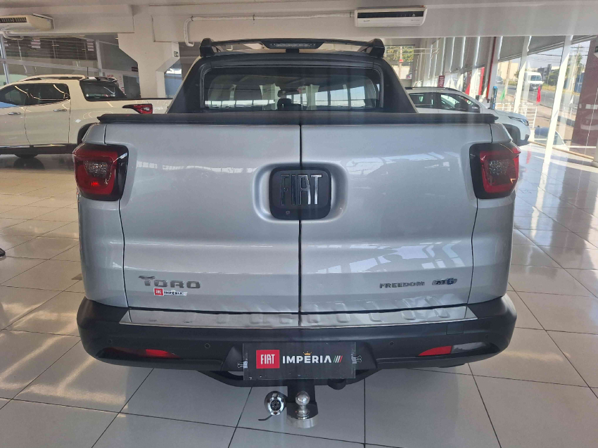 fiat toro 1.8 16v evo flex freedom at6 4p automatico 2017