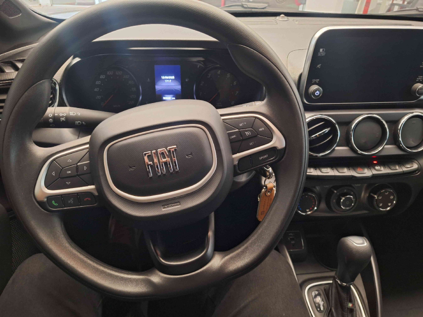 fiat argo 1.3 firefly flex trekking cvt 4p automatico 2025