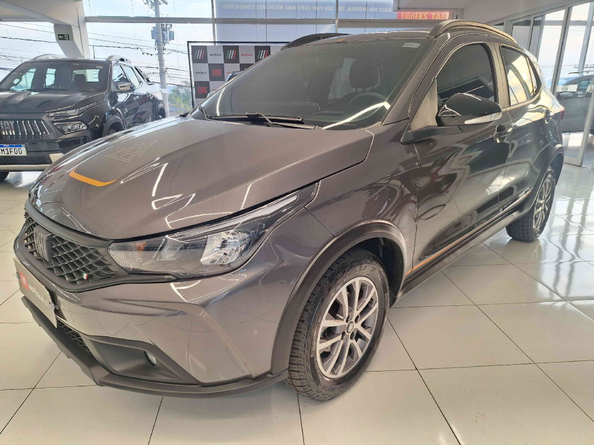 fiat argo 1.3 firefly flex trekking cvt 4p automatico 2025