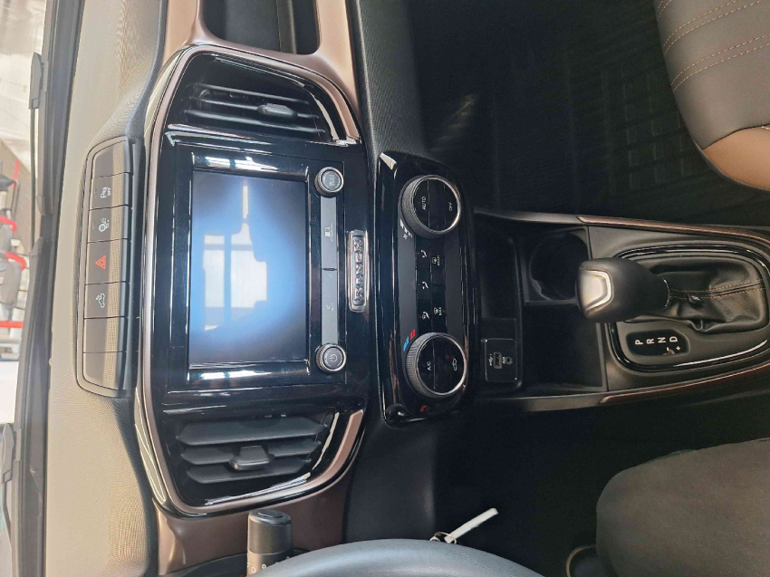 fiat strada 1.0 turbo 200 flex ranch cd cvt 4p automatico 2025 fiat strada 1.0 turbo 200 flex ranch cd cvt 4p automatico 2025